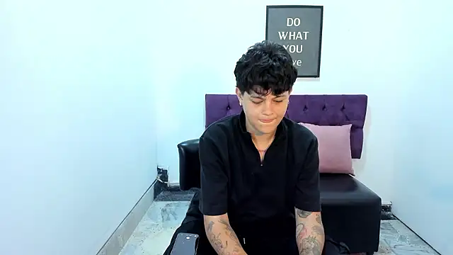 TomBoy Natali online show from 03/17/26, 06:44