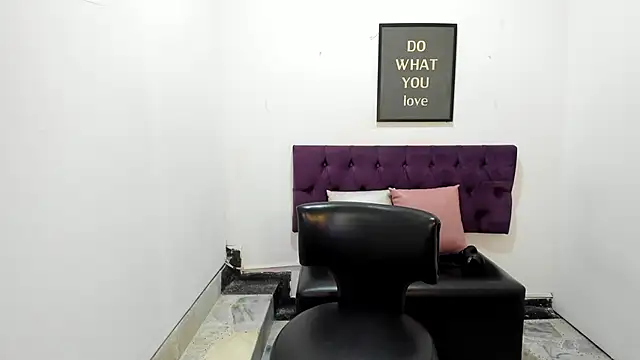 TomBoy Natali online show from 04/03/26, 07:20