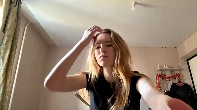 LeomaJee online show from 04/14/26, 11:04