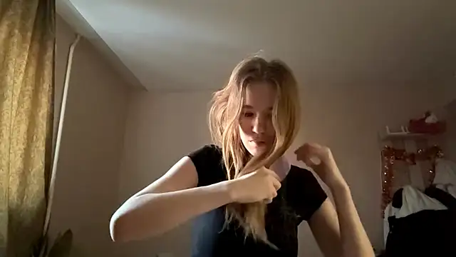 LeomaJee online show from 03/23/26, 02:06