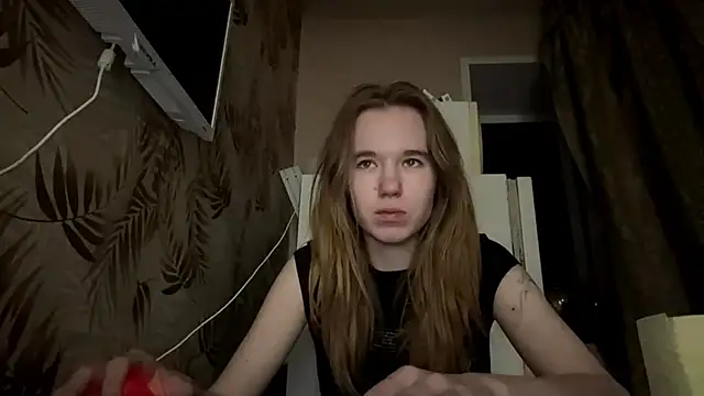 LeomaJee online show from 03/24/26, 07:47