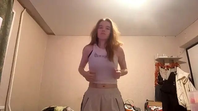 LeomaJee online show from 04/15/26, 07:58