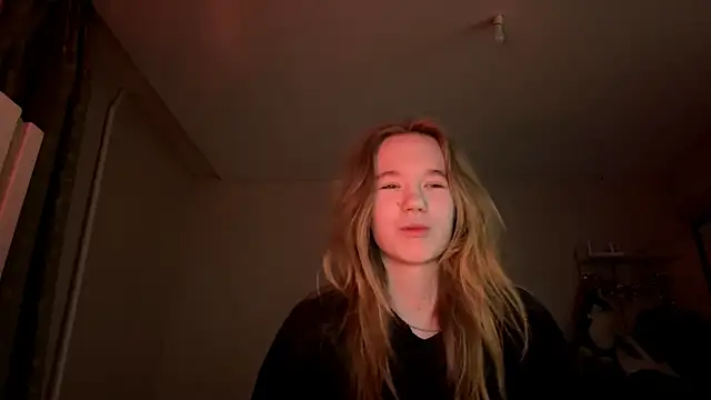 LeomaJee online show from 04/12/26, 06:22