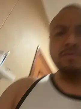 alexandeerr1986 online show from 04/13/26, 06:01