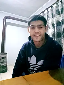 Snapshot of Georgepantelidis chatting on 03/02/26, 05:42 Georgepantelidis online show from 03/02/26, 05:42