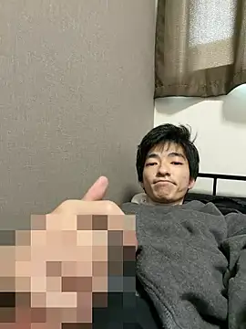 Snapshot of Ayutoda chatting on 03/03/26, 03:02 Ayutoda online show from 03/03/26, 03:02