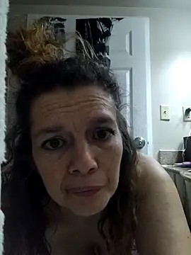 Snapshot of VelvetRae chatting on 03/01/26, 10:04 VelvetRae online show from 03/01/26, 10:04