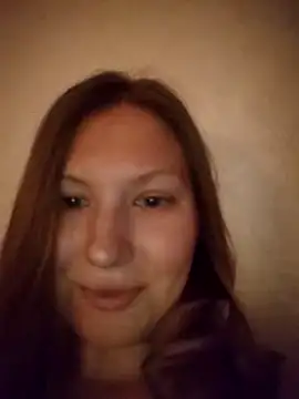 Snapshot of August_Shine chatting on 04/07/26, 06:10 August Shine online show from 04/07/26, 06:10