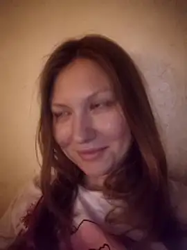 Snapshot of August_Shine chatting on 04/02/26, 06:14 August Shine online show from 04/02/26, 06:14