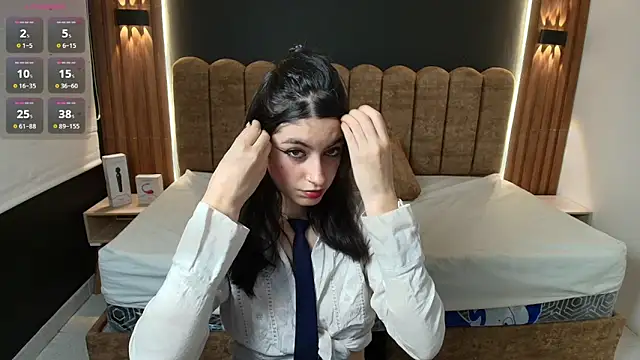 AmbarLee  online show from 03/12/26, 12:09