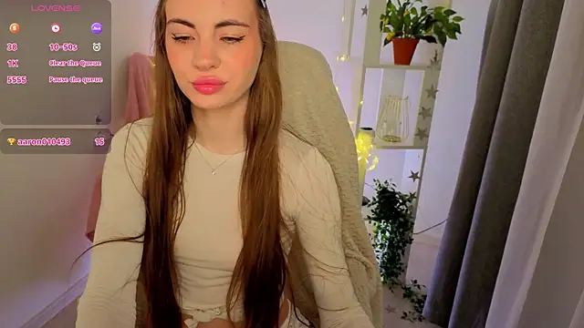 EmilyRidd online show from 05/05/26, 05:32