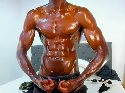 Titan Moreno  online show from 03/04/26, 01:02