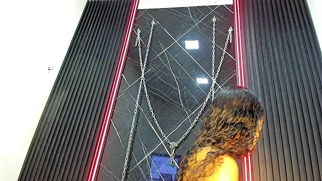 Megan Duskk online show from 05/11/26, 12:39