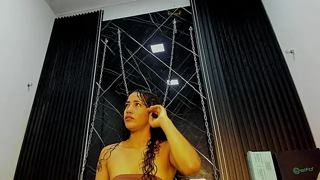 Megan Duskk online show from 05/28/26, 12:11