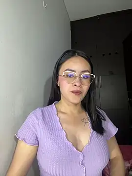 Anni Rose online show from 03/06/26, 09:04