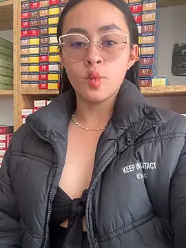 Anni Rose online show from 04/13/26, 03:27