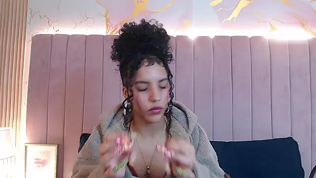 ElizabethSwift online show from 04/05/26, 11:50