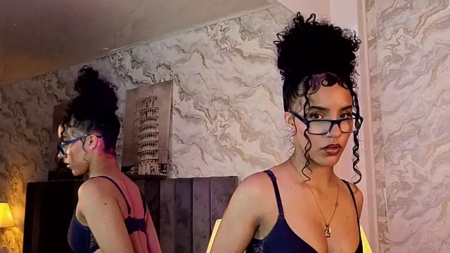 ElizabethSwift online show from 04/13/26, 12:20