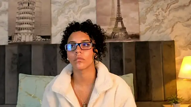 ElizabethSwift online show from 03/18/26, 12:08