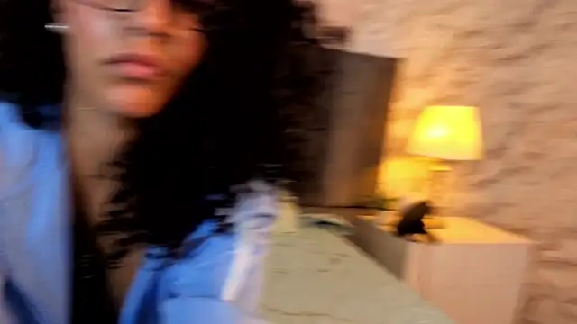 ElizabethSwift online show from 03/15/26, 01:07