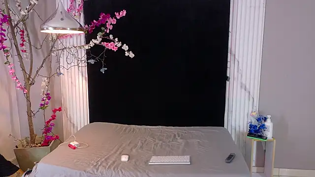 Danteandviolete cr online show from 03/13/26, 11:15