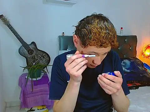  Santi2 online show from 04/18/26, 03:53