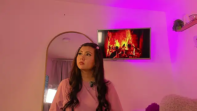 AlaiaRogers online show from 06/12/26, 10:46