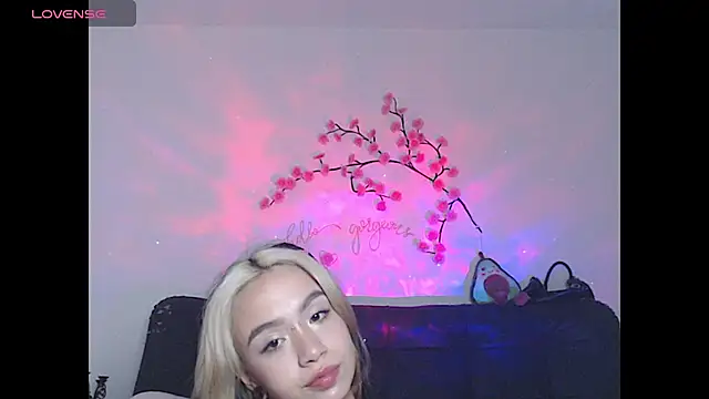 sweet molly420 online show from 06/16/26, 08:20