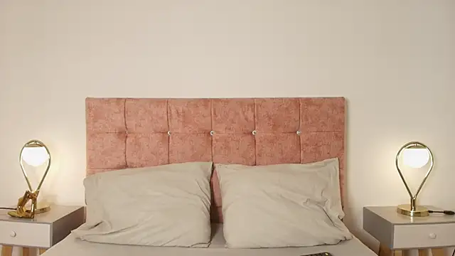 Gald Hardy online show from 04/08/26, 07:37