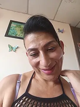 Lucia Rios online show from 06/04/26, 08:24
