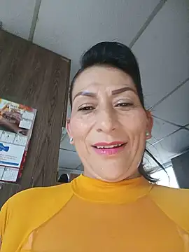 Lucia Rios online show from 07/09/26, 10:09