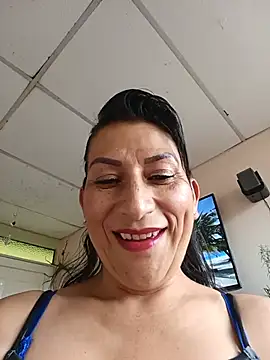 Lucia Rios online show from 07/14/26, 10:49