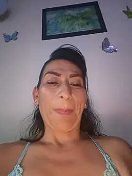 Lucia Rios online show from 06/18/26, 11:10