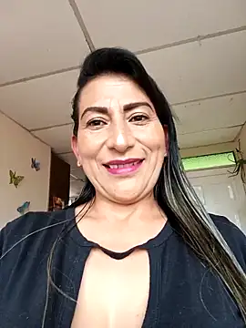 Lucia Rios online show from 03/18/26, 10:10