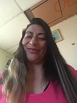 Lucia Rios online show from 06/29/26, 10:42