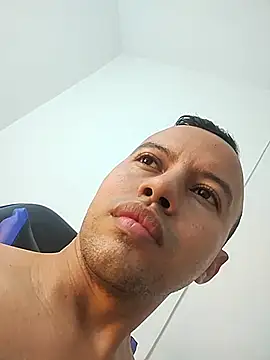 Damian Wish online show from 03/06/26, 09:37