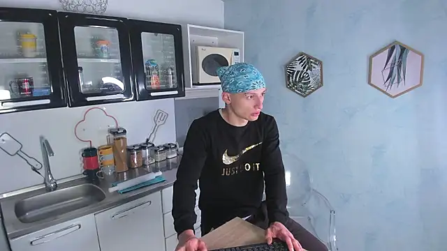 DIEGO JONES online show from 03/09/26, 02:09