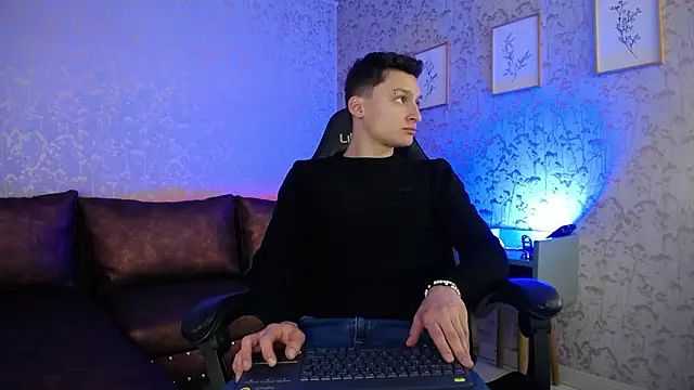 DIEGO JONES online show from 03/19/26, 01:22