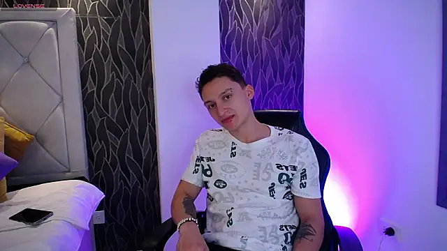 DIEGO JONES online show from 03/23/26, 08:19