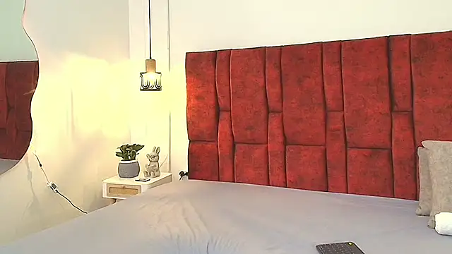  Monaliza  online show from 05/27/26, 12:23