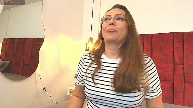 Snapshot of _Monaliza_ chatting on 07/14/26, 12:55 Monaliza online show from 07/14/26, 12:55