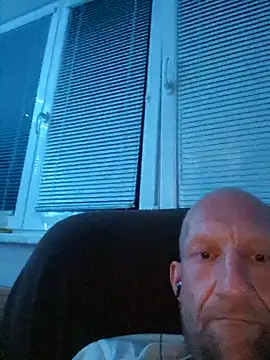Snapshot of TurkishPsalm chatting on 06/18/26, 12:42 TurkishPsalm online show from 06/18/26, 12:42