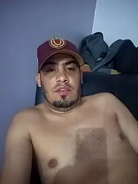 Snapshot of Chuoo069 chatting on 02/28/26, 02:11 Chuoo069 online show from 02/28/26, 02:11