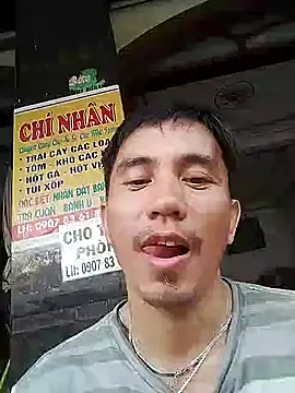 Snapshot of traiwe06 chatting on 06/10/26, 01:18 traiwe06 online show from 06/10/26, 01:18