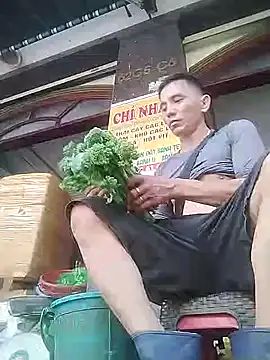 traiwe06 online show from 05/12/26, 02:19