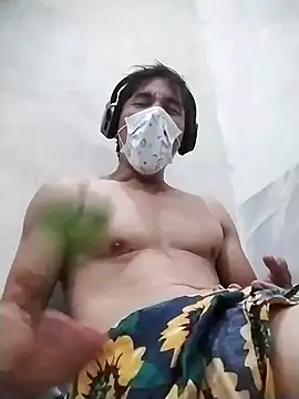 traiwe06 online show from 04/13/26, 09:24