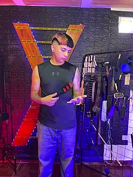 MrMagnus Bdsm Extreme online show from 03/06/26, 02:56