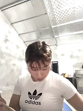 Lilinn  online show from 03/01/26, 11:43