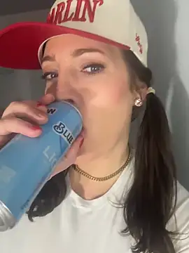 hollyharmd online show from 03/02/26, 03:40