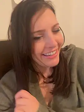 hollyharmd online show from 02/28/26, 07:41